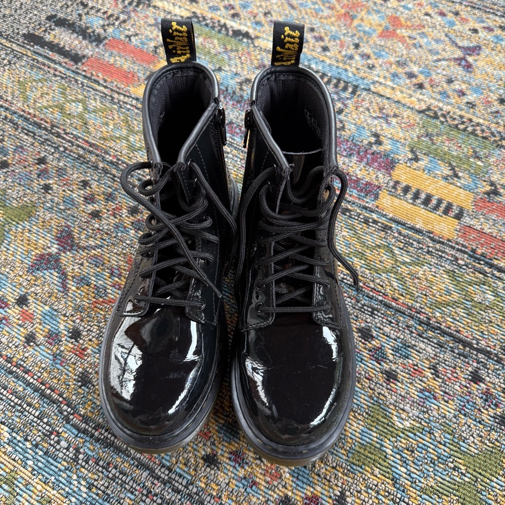 Cool In All Seasons! Dr. Martens 1460 Black Rainbow Patent Leather Lace Up Boots